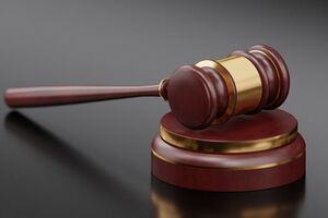 Суд приостановил решение местных советов об объединении в 34 территориальные общины из-за иска нардепа