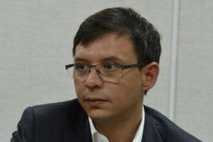 Евгений Мураев: Неважно, каких цветов – республиканских или демократических – ошейник, на который они нас посадили