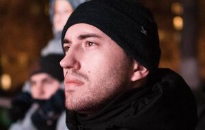 Мазур выкладывал в соцсети видео разгрома лагеря ромов