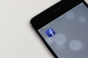 Facebook: Якщо ви випадково надіслали помилкове фото або недостовірну інформацію, ви зможете легко виправити ситуацію