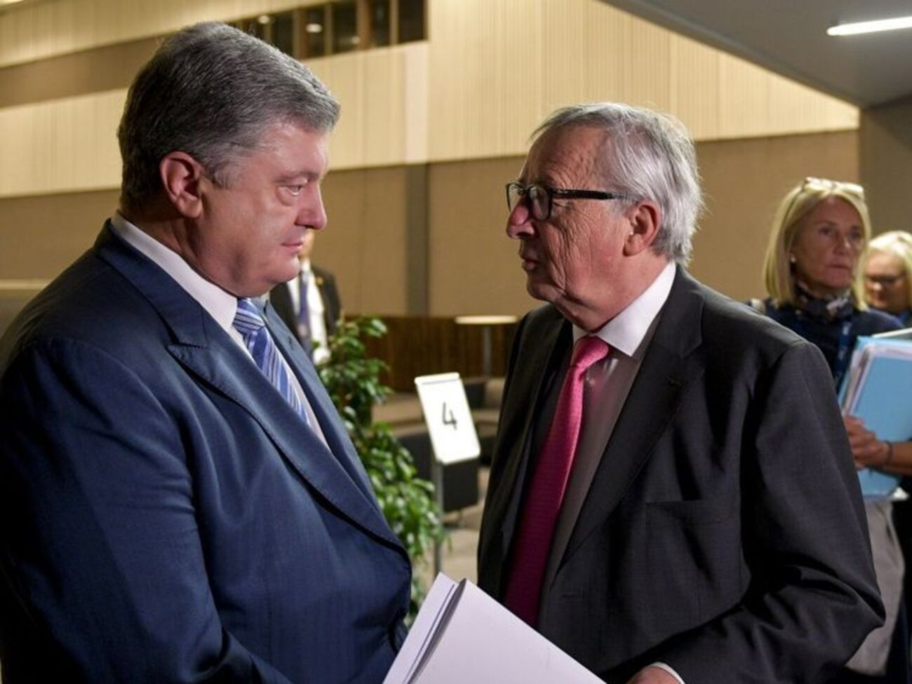 Юнкер висловив підтримку Україні на шляху реформ