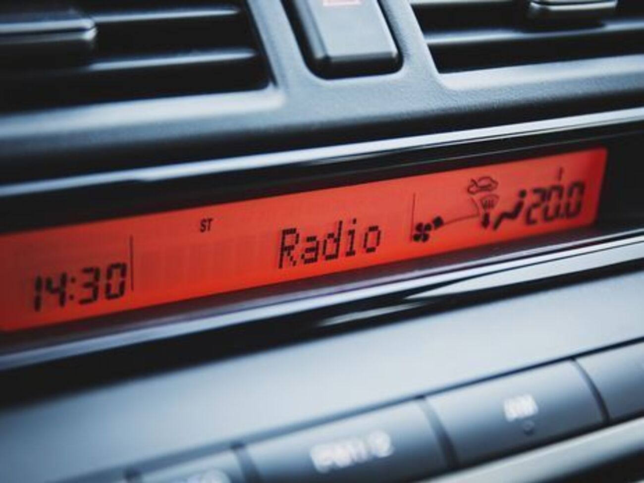 Закон о языковых квотах на радио был принят в 2016 году