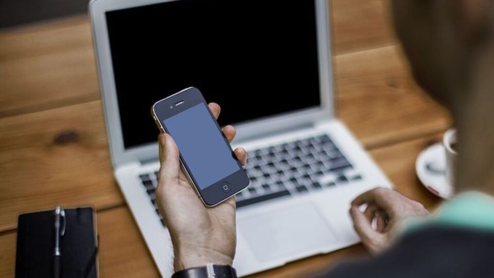 Воспользоваться интернет-системой "ПриватБанка" пока невозможно