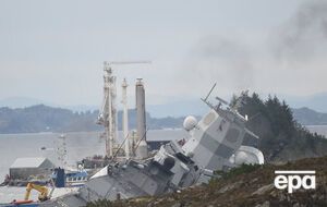 Фрегат тонет у норвежского побережья