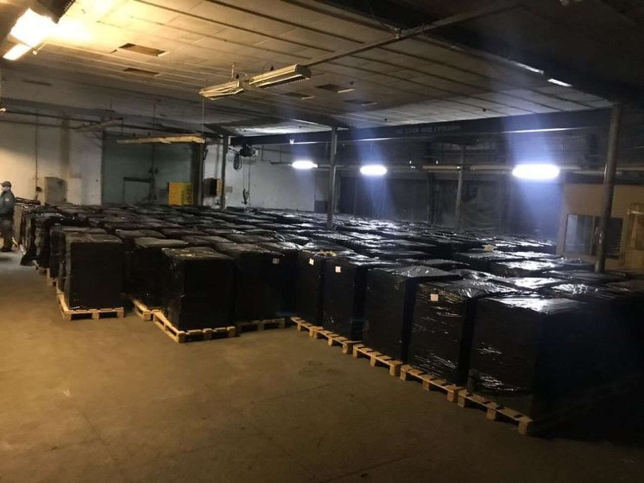 Слідство встановлює походження небезпечної знахідки