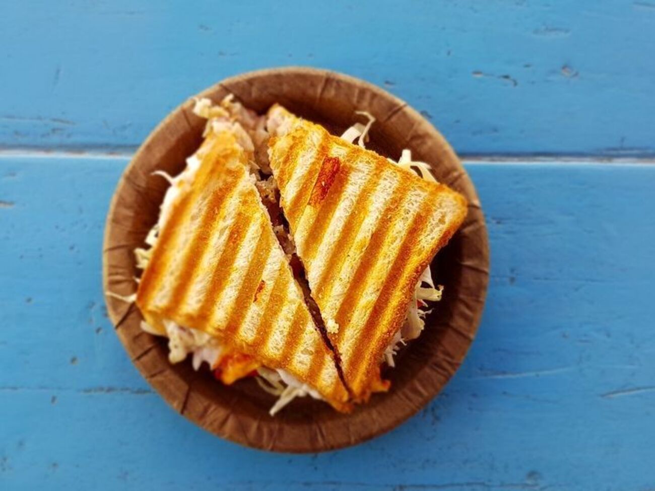 Лысенко сказал, что бутерброды вытащили из сумки