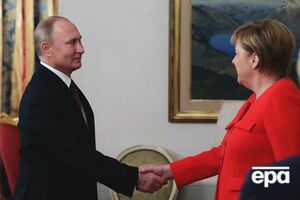 Меркель зустрілася з Путіним
