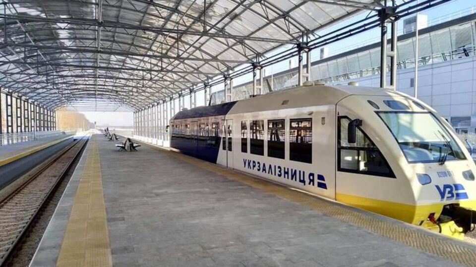 Поезд сломался 1 декабря около 12.00