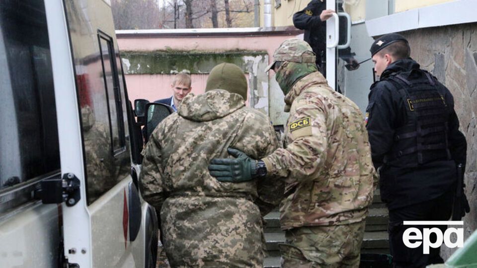 Кримськотатарський активіст: Люди перестали боятися владу. Тому заарештованих моряків терміново вивезли в Москву