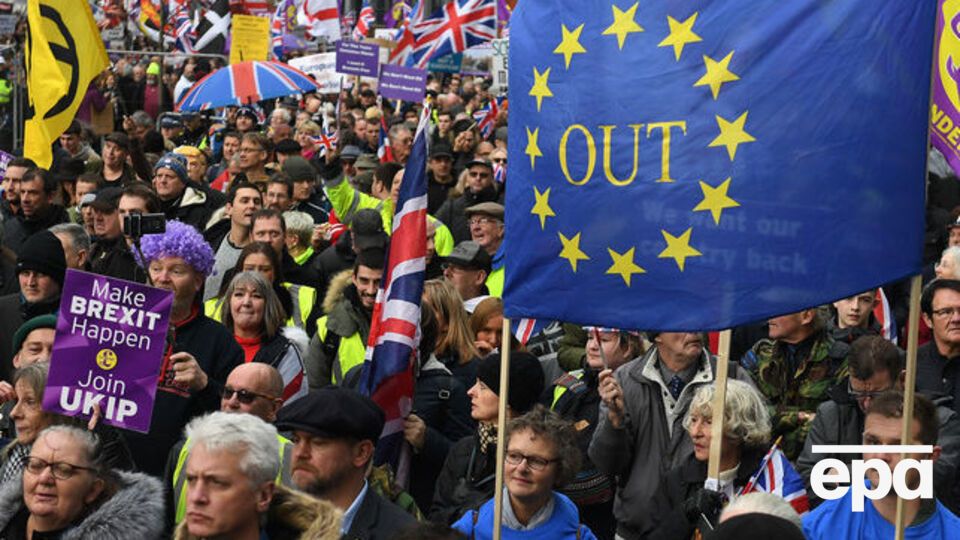 За вихід країни з Великобританії виступали прибічники правої Партії незалежності