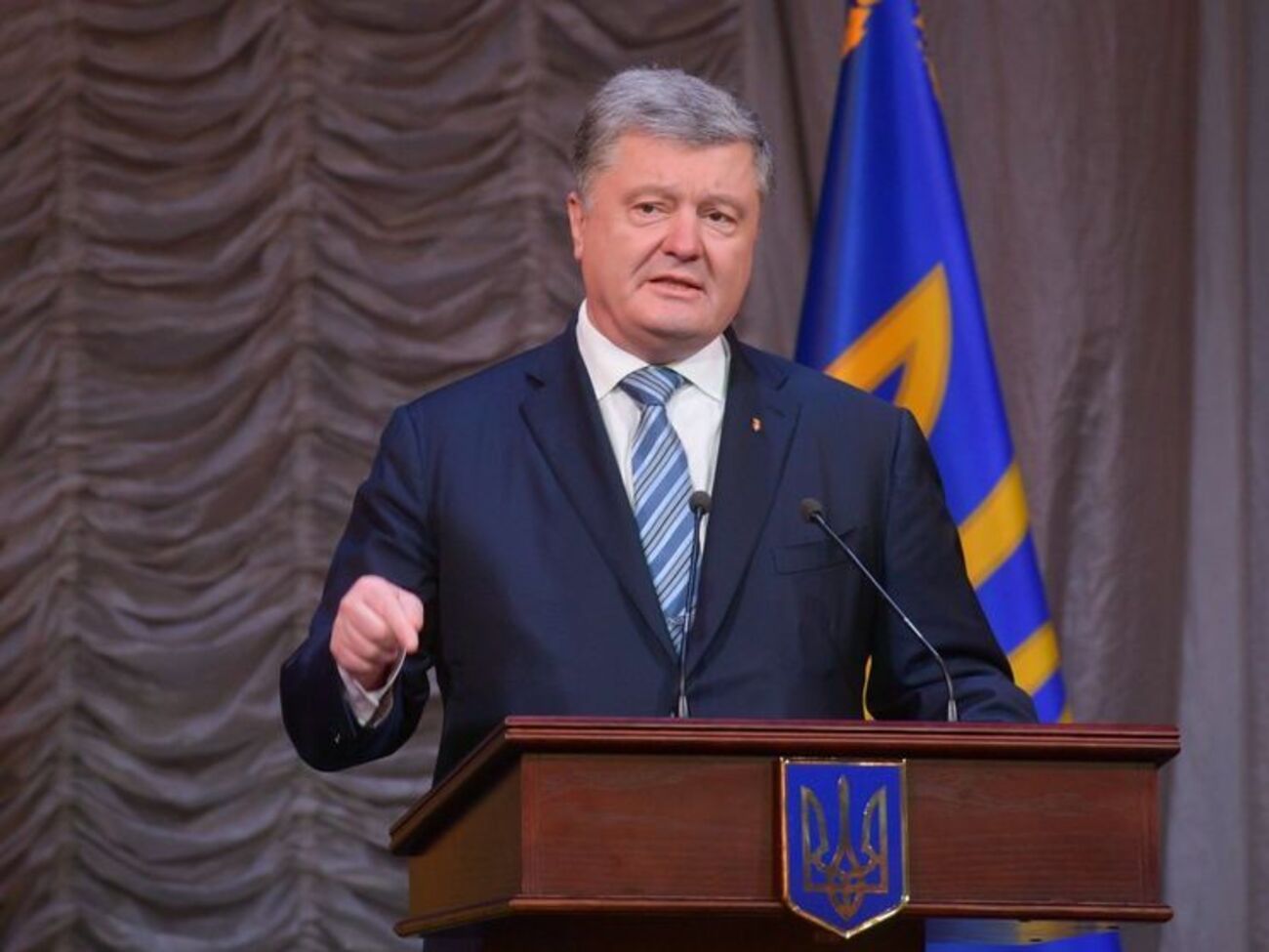 Порошенко: Из-за агрессии России права граждан Украины на Донбассе и в Крыму фактически сведены на нет