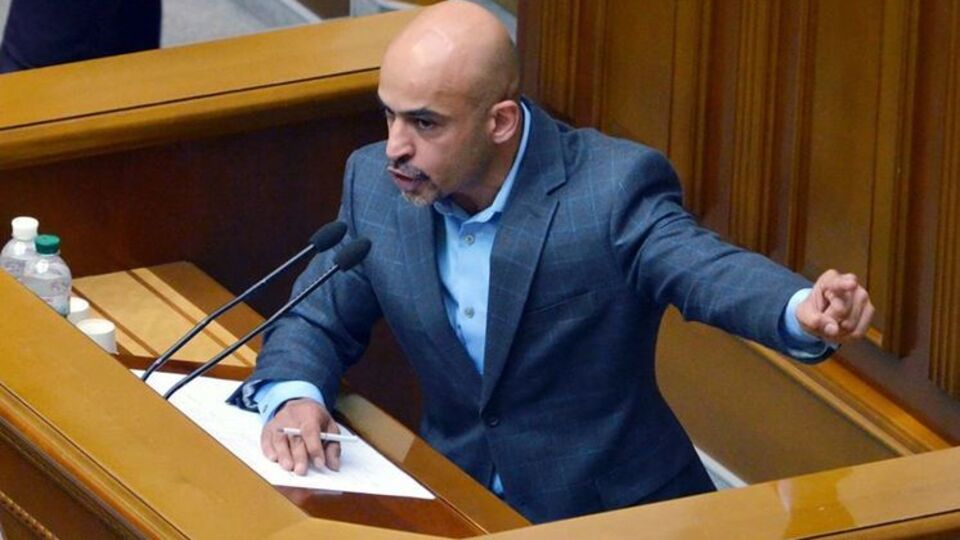 Найєм: Кожен четвертий українець уважає, що не сплачує податків