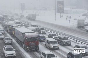 У КМДА закликали водіїв дотримуватися правил паркування, аби не заважати роботі снігоприбиральної техніки
