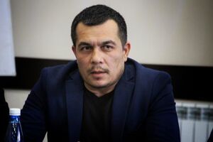 7 декабря "Киевский райсуд" арестовал Курбединова на пять суток