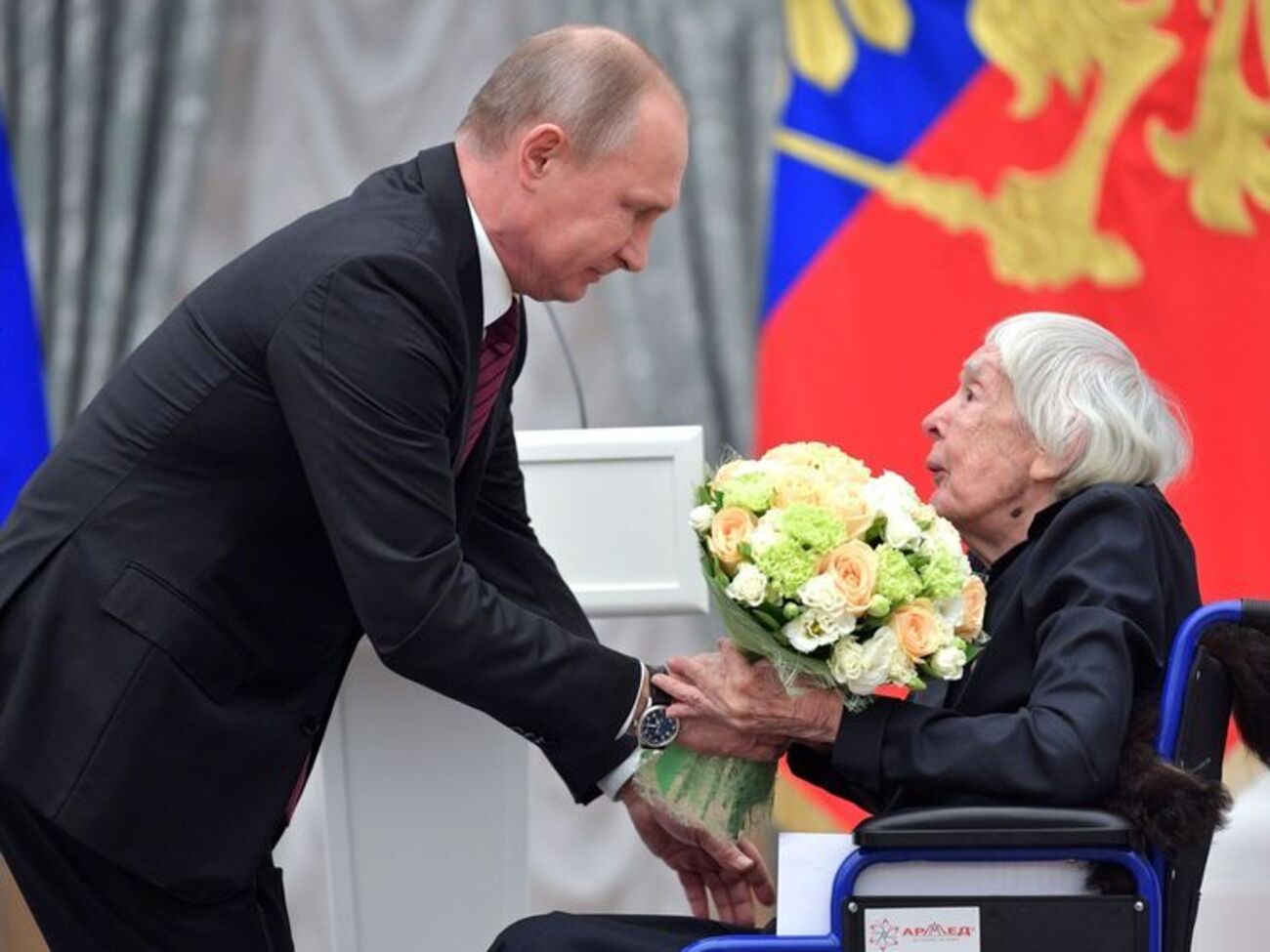 Путін вручав Алексєєвій премію за правозахисну діяльність