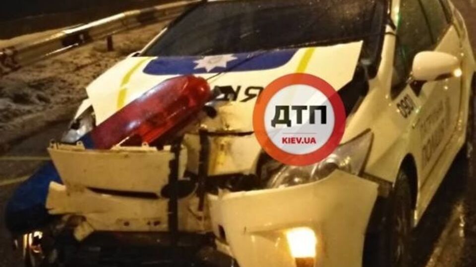 В полиции утверждают, что патрульных учат контраварийному вождению