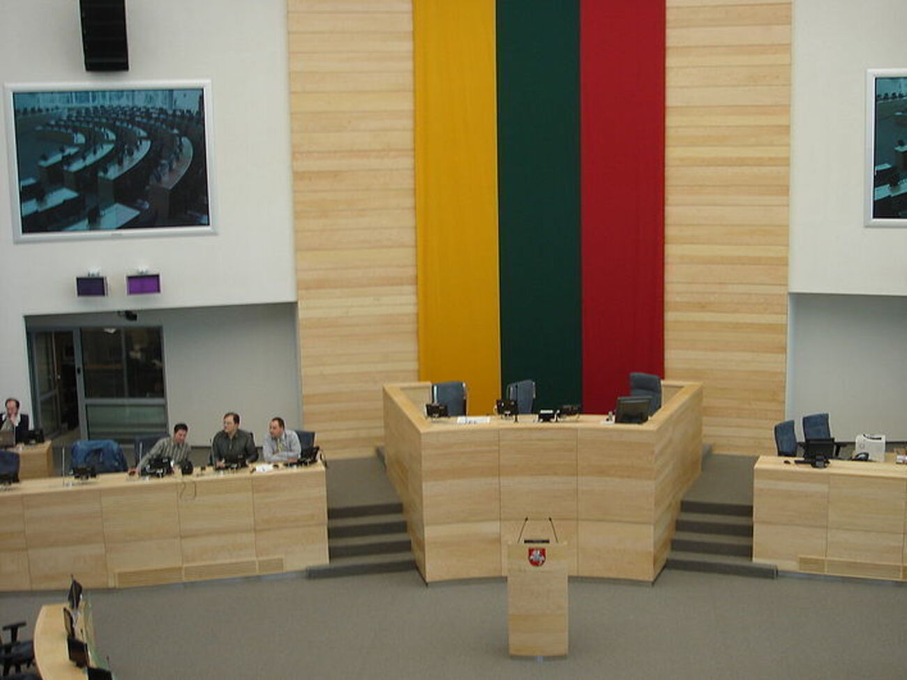 Резолюцію підтримали 79 депутатів литовського парламенту