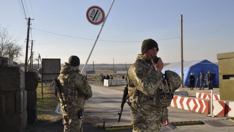Держприкордонслужба: 11 грудня всі пункти пропуску на Донбасі працюють у штатному режимі