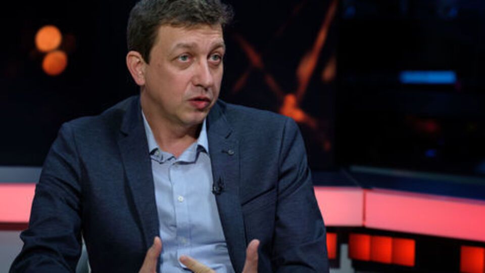 Доний: Общественному мнению противостоять гораздо труднее, чем власти