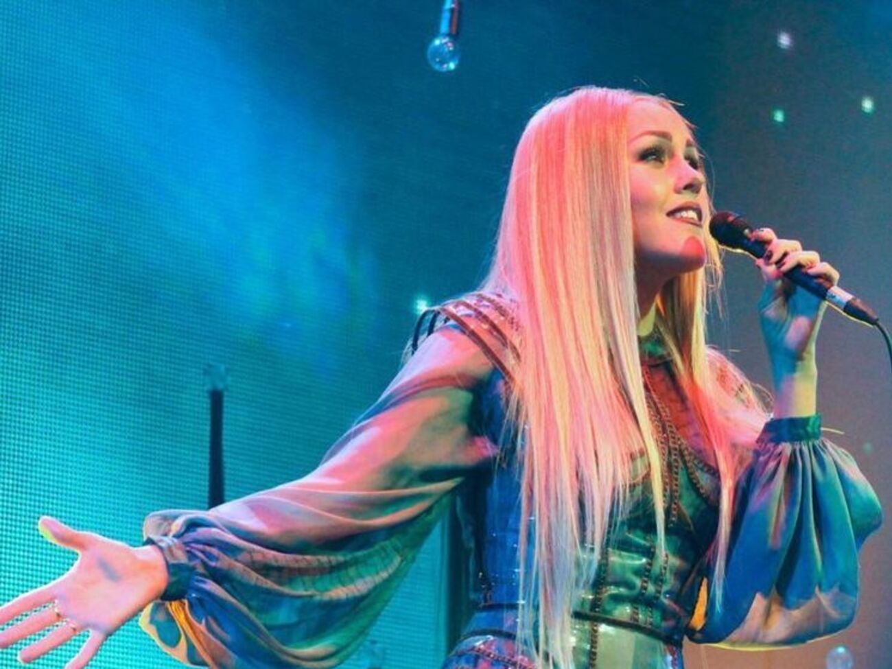 Alyosha:&nbsp;И я, и Вадим продолжаем заниматься музыкой, но уже отдельно