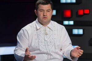 Насиров добился отмены решения о своем увольнении