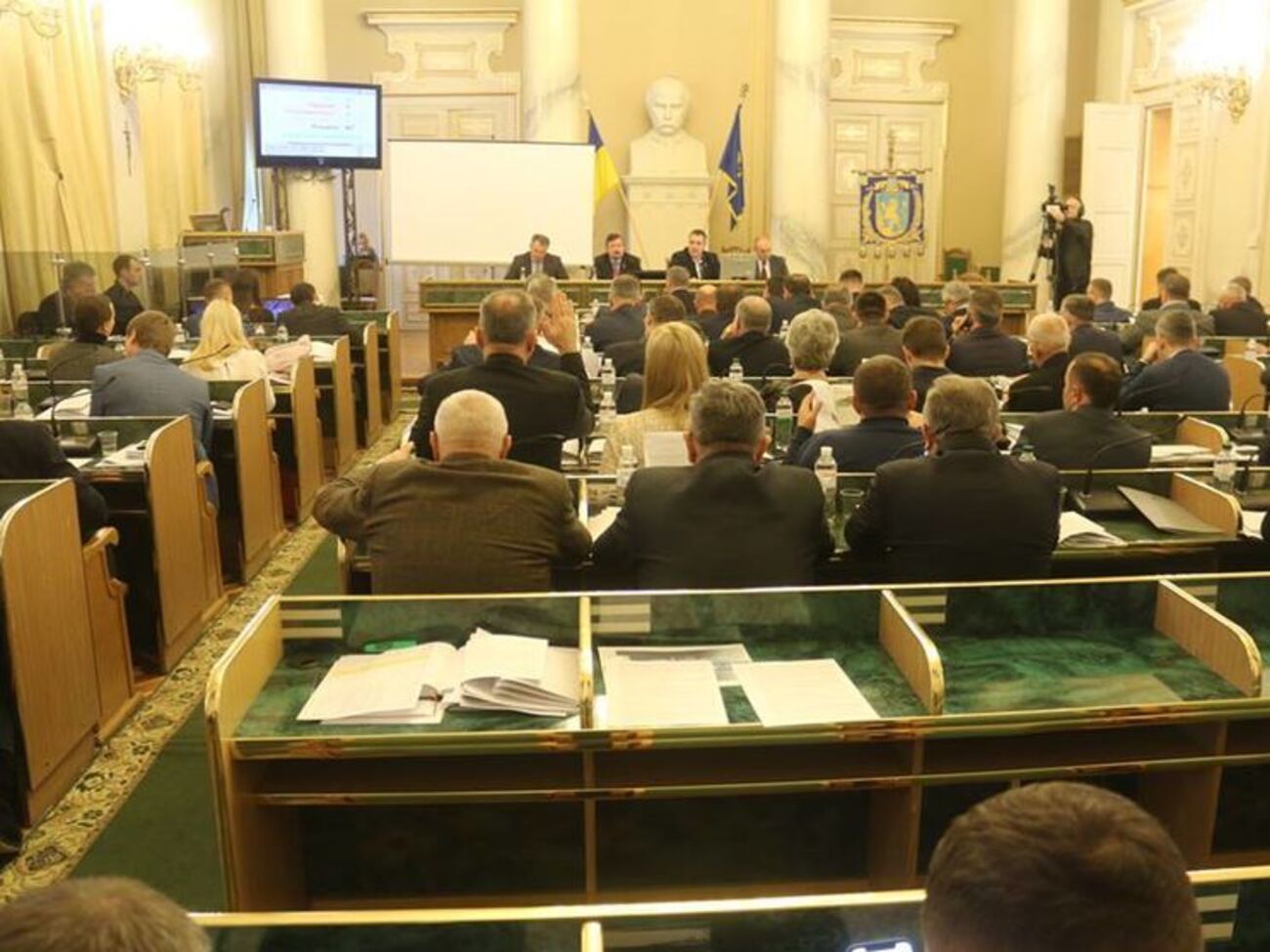 Львівська облрада вважає, що закриття Генконсульства РФ поліпшить ситуацію в регіоні