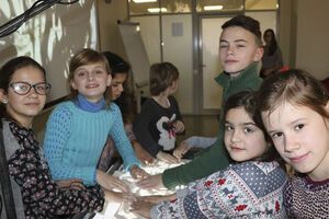 Для взрослых провели лекцию, а для детей – мастер-классы