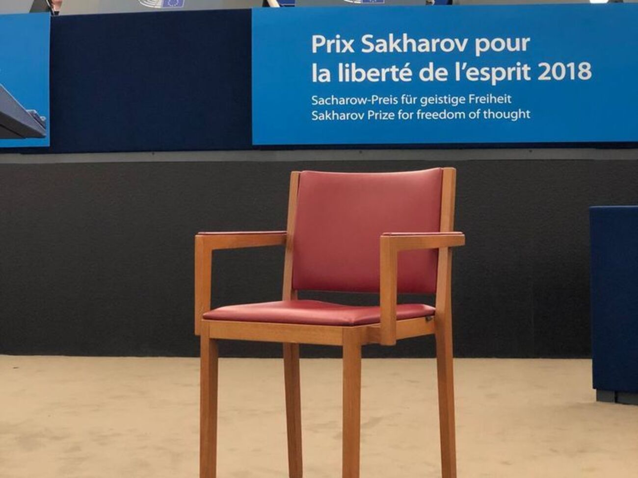 Сенцов: Слово &ndash; это главный инструмент человека, а зачастую единственный, когда у него отнято все остальное