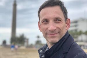 Портников: Французи не можуть зрозуміти, у якому глухому куті опинилася їхня країна