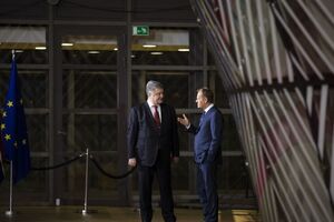 Порошенко встретился с Туском