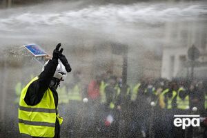 Протесты "желтых жилетов" длятся с середины ноября