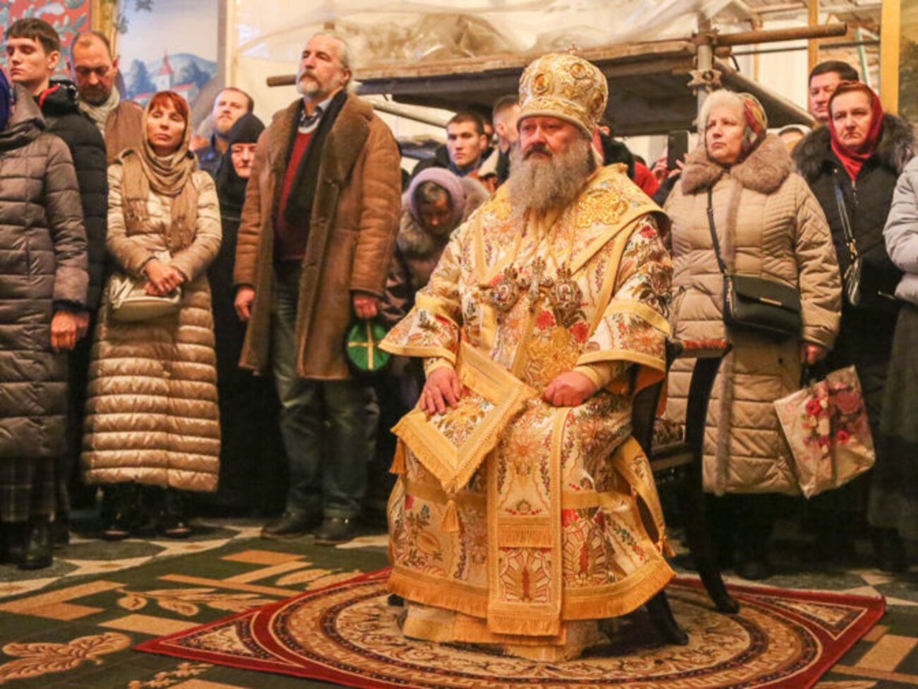 Павло є намісником Лаври з 1994 року, у вересні 2018 року його занесли до бази даних сайта "Миротворець" за "антиукраїнську пропаганду"