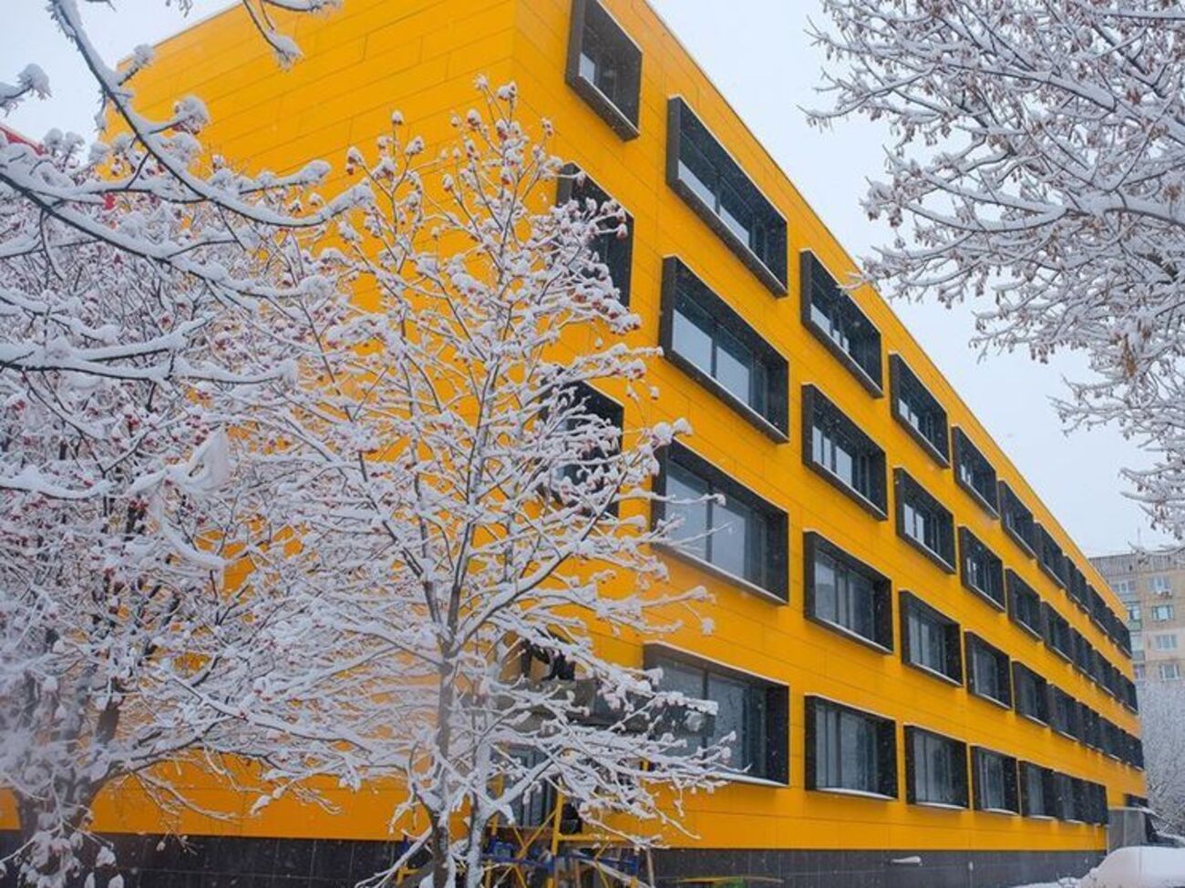 Школа №6 у Жовтих Водах після реконструкції