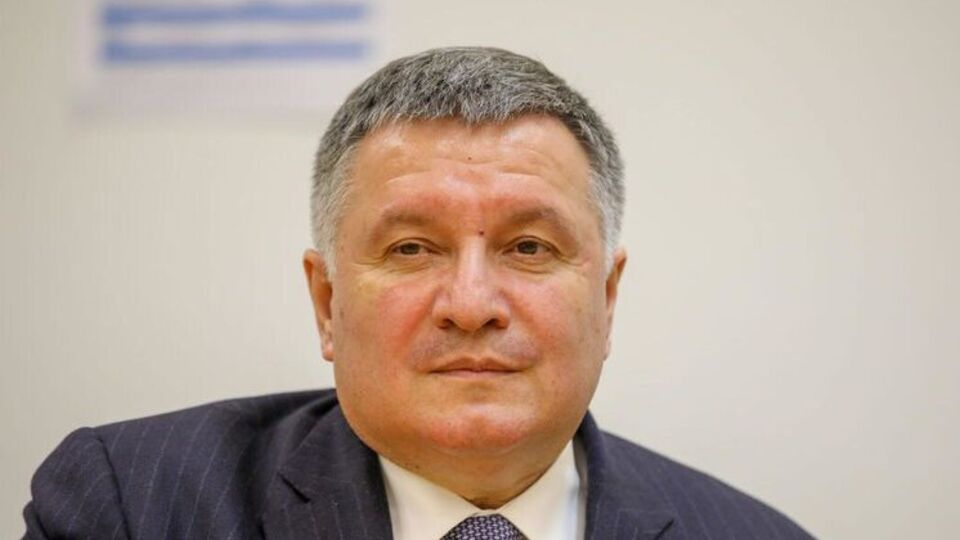По данным СМИ, помощники Авакова говорят, что он готов прийти на допрос