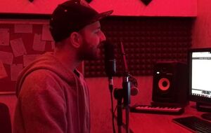 Исполнитель из Казахстана спел на украинском языке