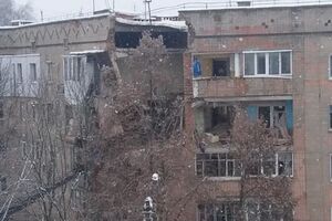 Кілька квартир зруйновано вибухом