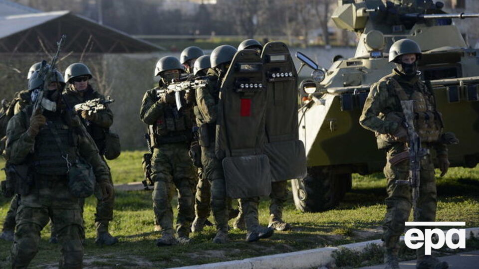 В 2014 году российские военные блокировали украинские военные базы в Крыму