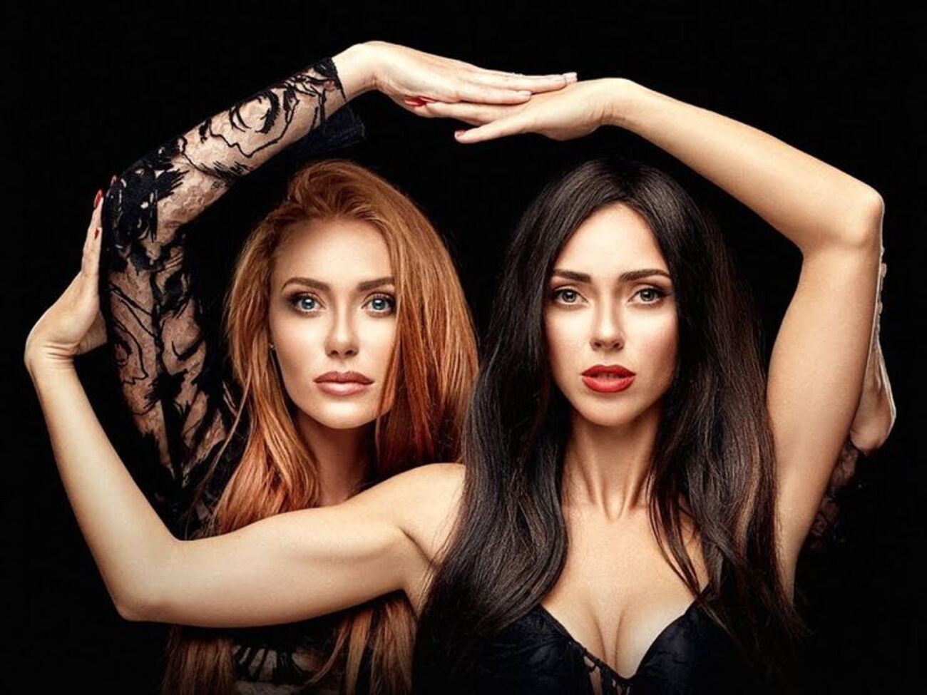 Камінська (на фото зліва): Упевнена, мене зрозуміють мільйони маленьких дорослих дівчаток, які зіткнулися з такою ситуацією, і вони проживуть цю пісню так само глибоко, як і я