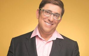 Усик молодець, не забив х...й. Я теж буду за ченців. І завжди буду проти радикально налаштованих людей