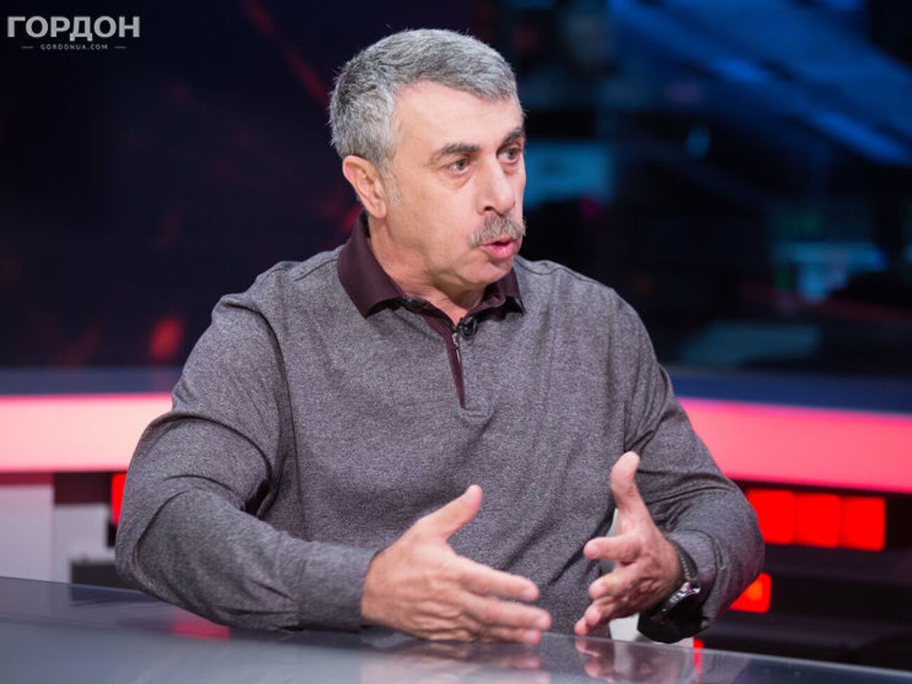 Комаровский: Революция должна продолжаться!