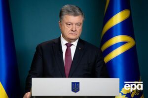 Порошенка закликали відреагувати на слова Турчинова