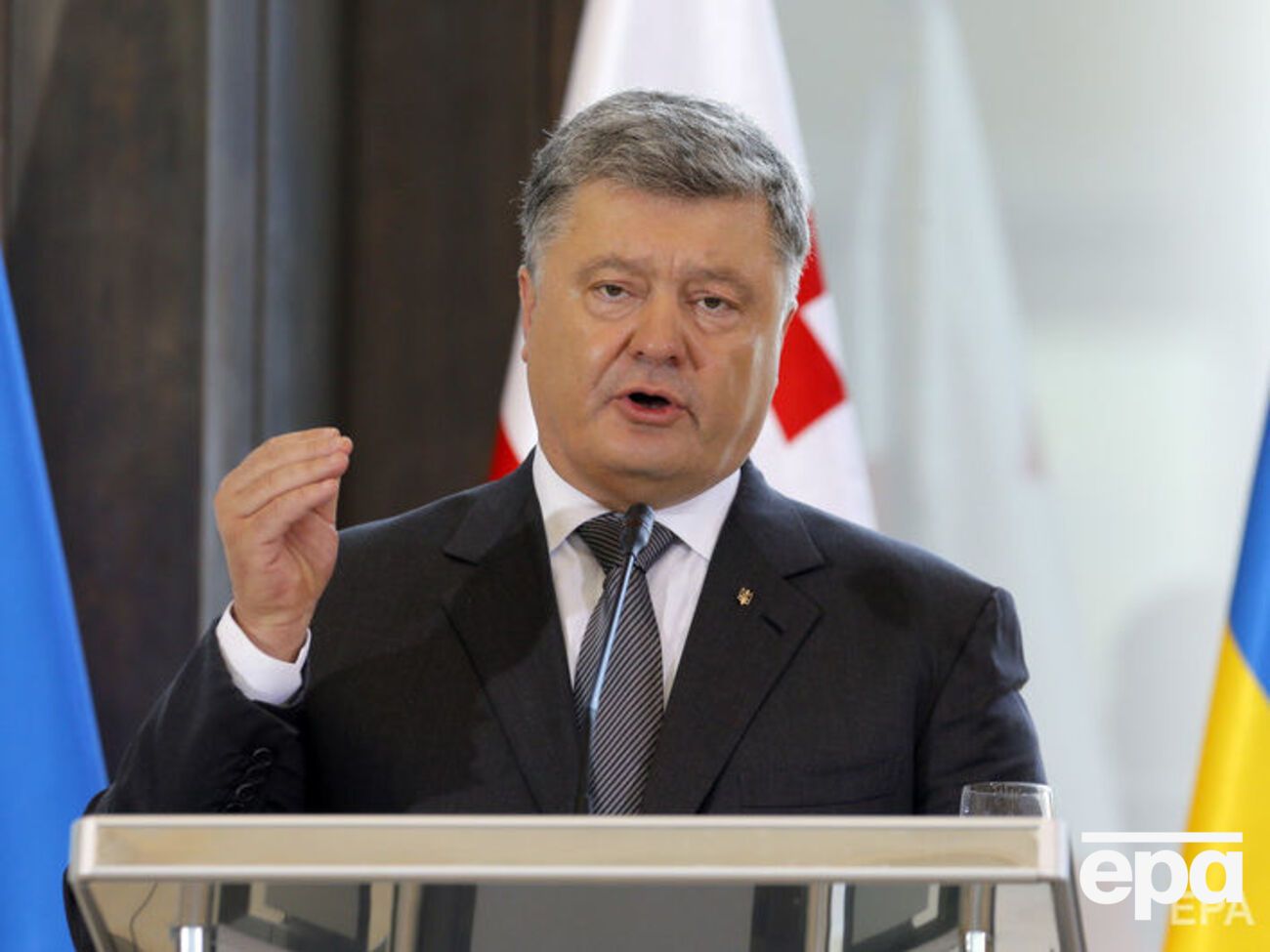 Порошенко проведет пресс-конференцию
