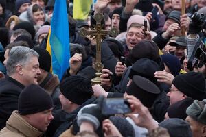 Порошенко заявив, що спецслужби не дозволили зірвати свято під час об'єднавчого собору в Києві