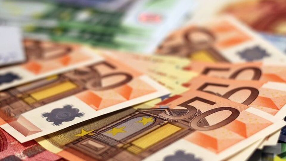 Первый транш составлял €50 млн, Украина получила его в июне 2018 года