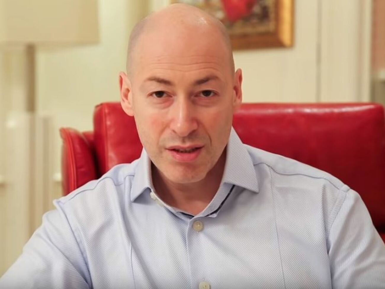 Гордон:&nbsp;Накануне выборов директора Института сердца в больницу, куда вообще не должны заходить посторонние, проникают титушки, настоящее жлобье, уроды, которые пытаются качать права