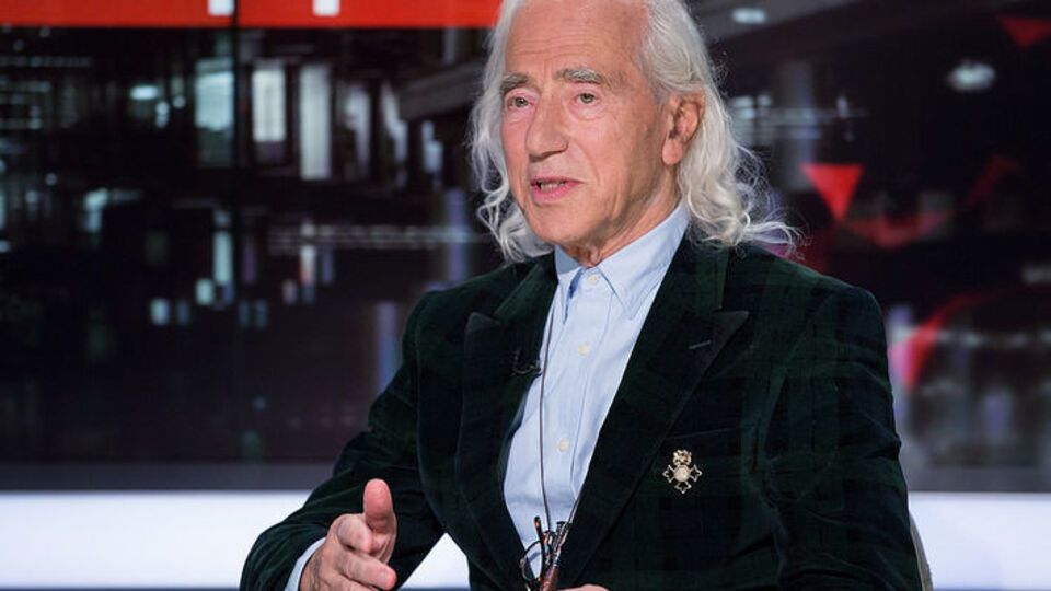 Сева Новгородцев: Я искренне желаю Украине пойти по пути не ненависти, а любви, строительства, а не разрушения, не поиска недостатков в неприятных тебе людях, а поиска всего позитивного – у кого что ты можешь найти