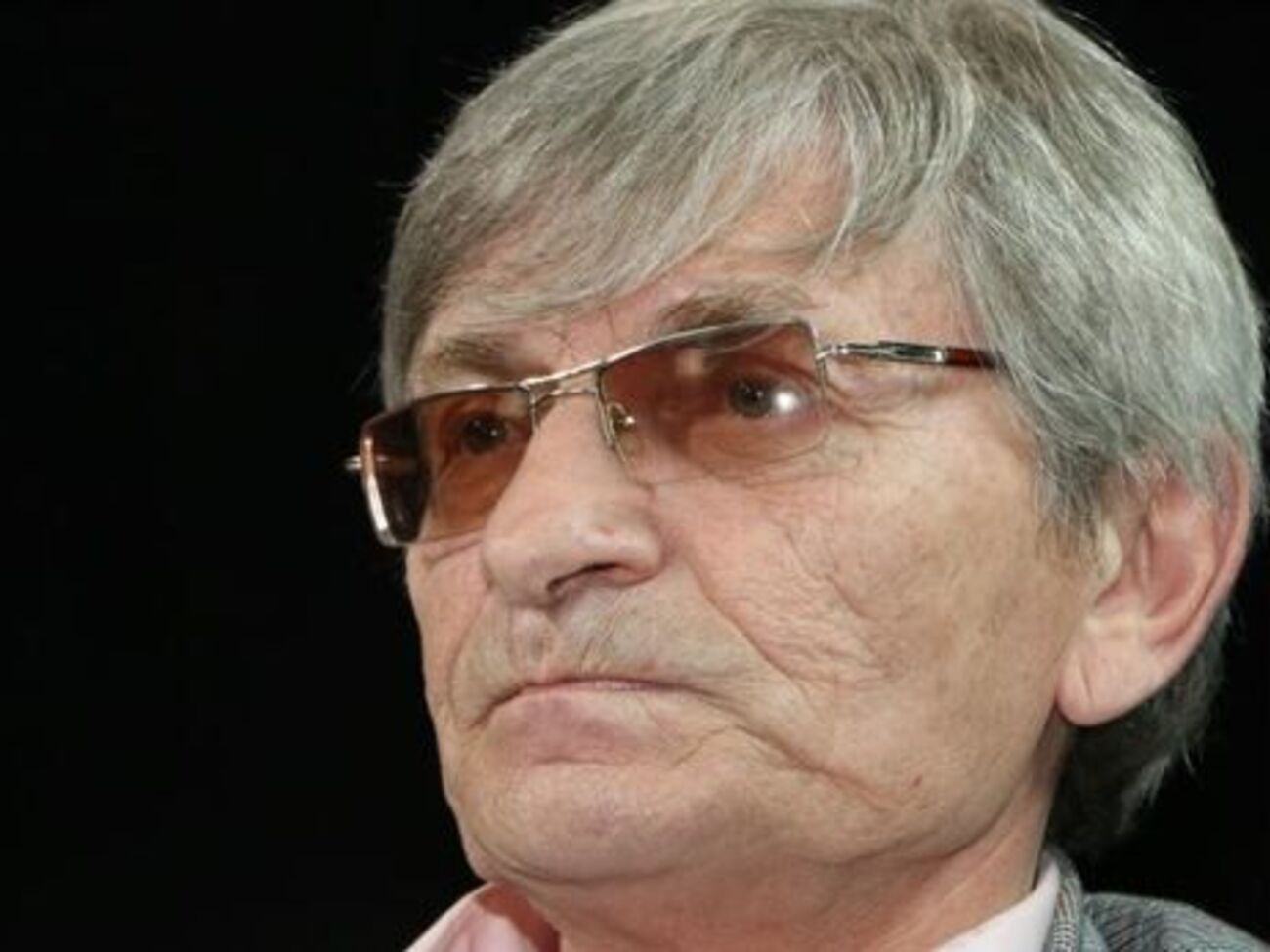 Головаха: Усі зрозуміли, що краще терпіти і страждати, ніж із простягнутою рукою йти на схід