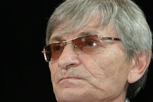 Головаха: Усі зрозуміли, що краще терпіти і страждати, ніж із простягнутою рукою йти на схід