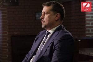 Семочко отрицал наличие российского гражданства у супруги