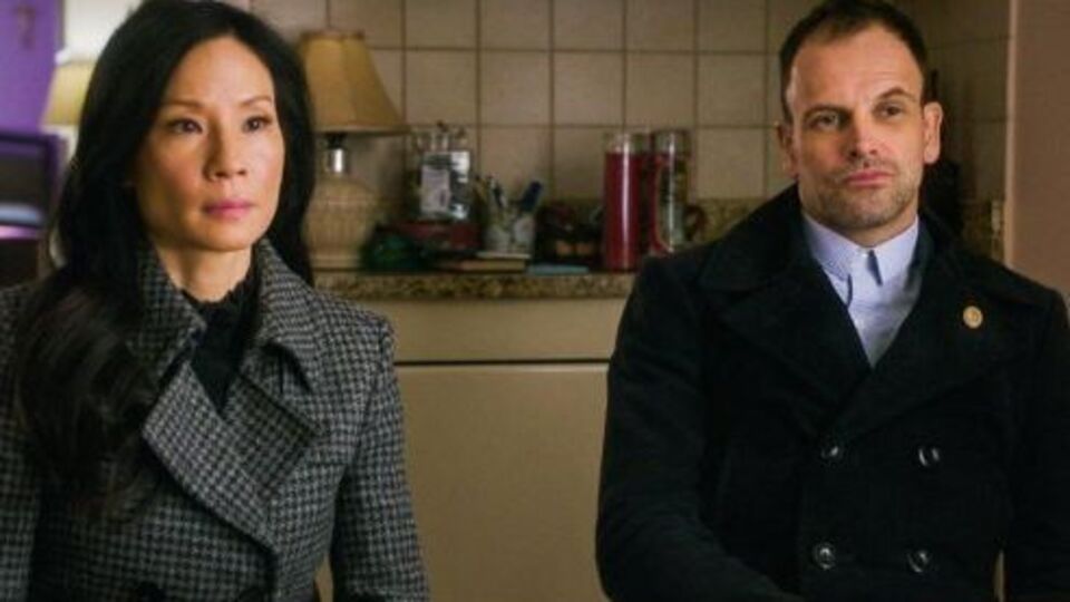 Исполнители главных ролей, по одной из версий, не пожелали продлить контракты